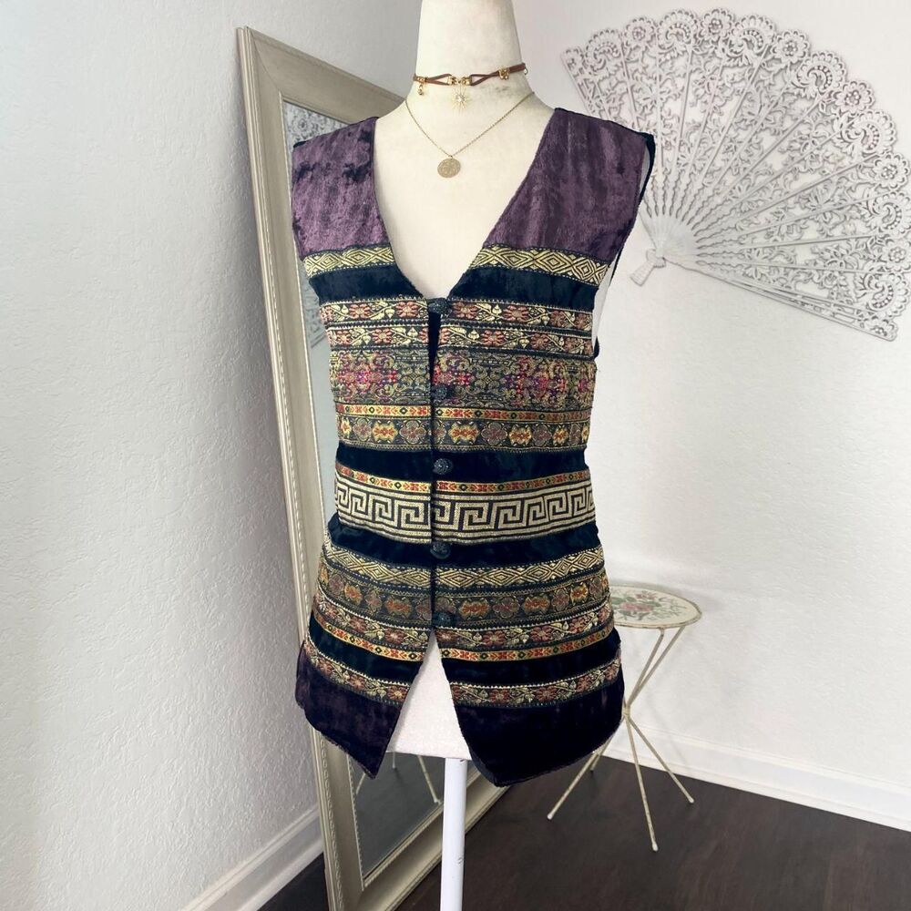Access Indian Rayon Boho Witchy Whimsygoth Crushed Velvet Tapestry Vest M - Picture 3 of 6